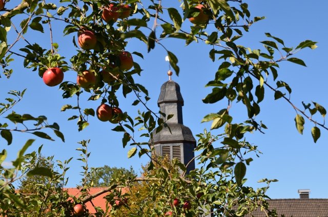 Kirche Wallroth